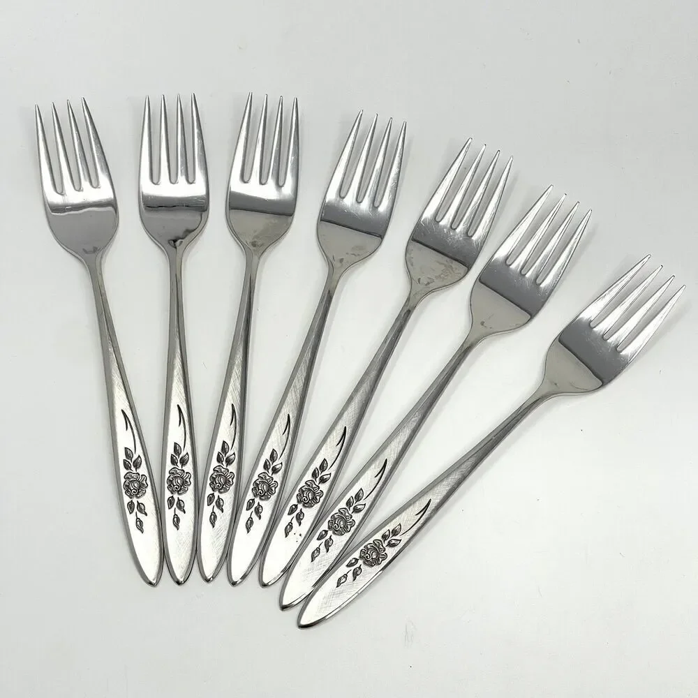 Vintage Oneida Community ROSE SHADOW Stainless Salad Forks 6.75
